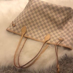 NEVER F.MM  Louis Vuitton  bag